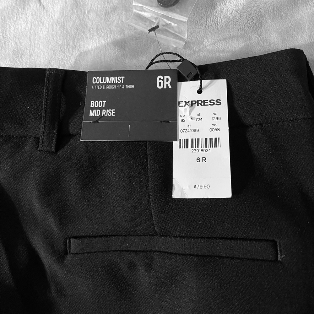 **NEW with TAGS** EXPRESS Black Columnist Boot Pants Mid rise Size 6 regular